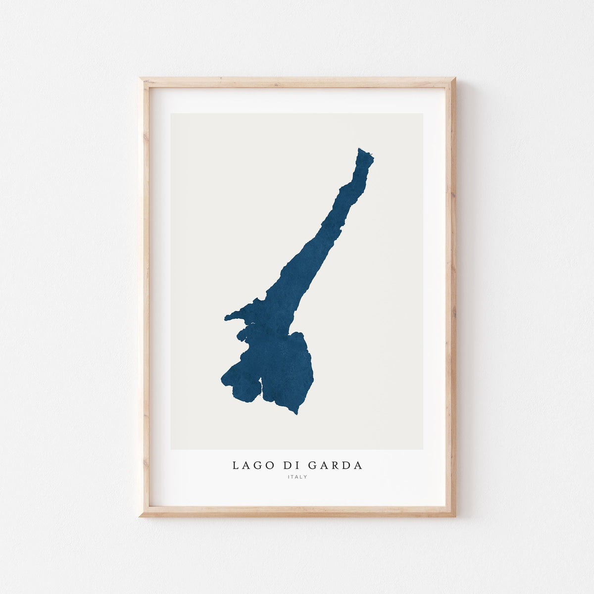 lago di garda italy map poster – minimalist lake wall art - image 1