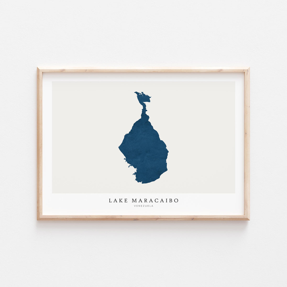 lake maracaibo venezuela map poster – minimalist lake wall art - image 2